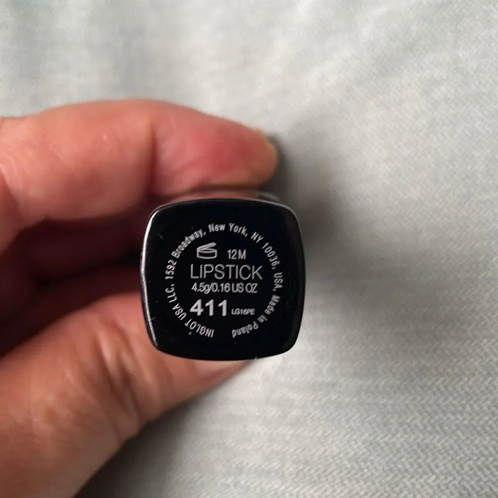 Unbranded inglot lipstick
